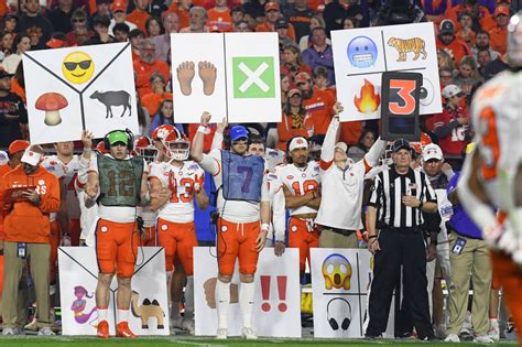 How Long Does a College Football Game Last? And Why Does Time Sometimes Feel Like a Rubber Band?